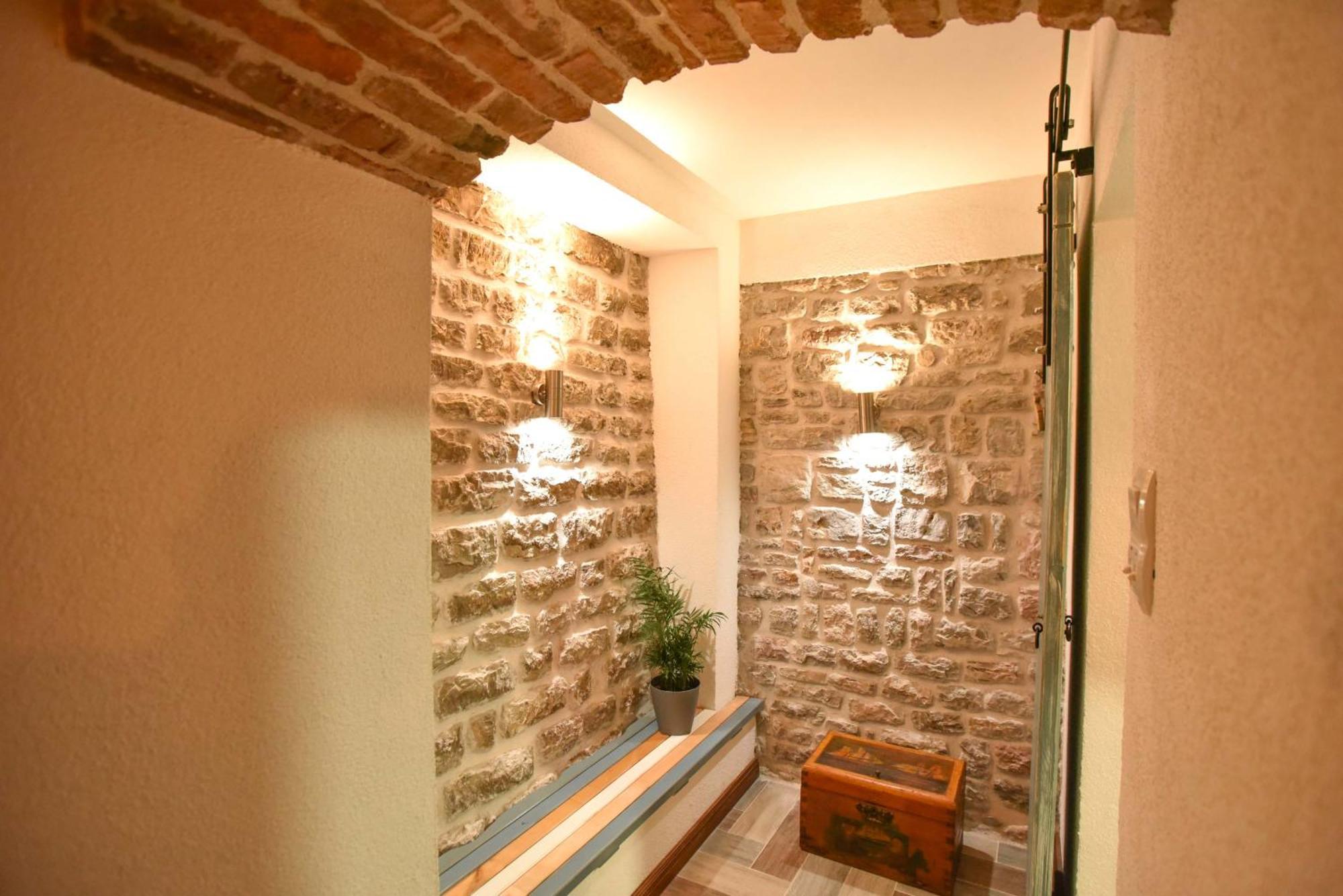 Guest House Amfora Budva Buitenkant foto