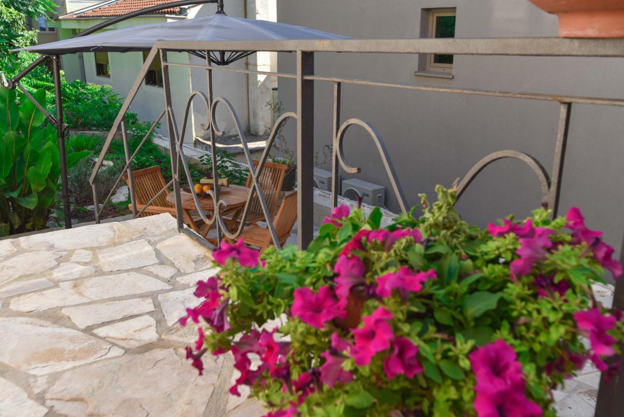 Guest House Amfora Budva Buitenkant foto