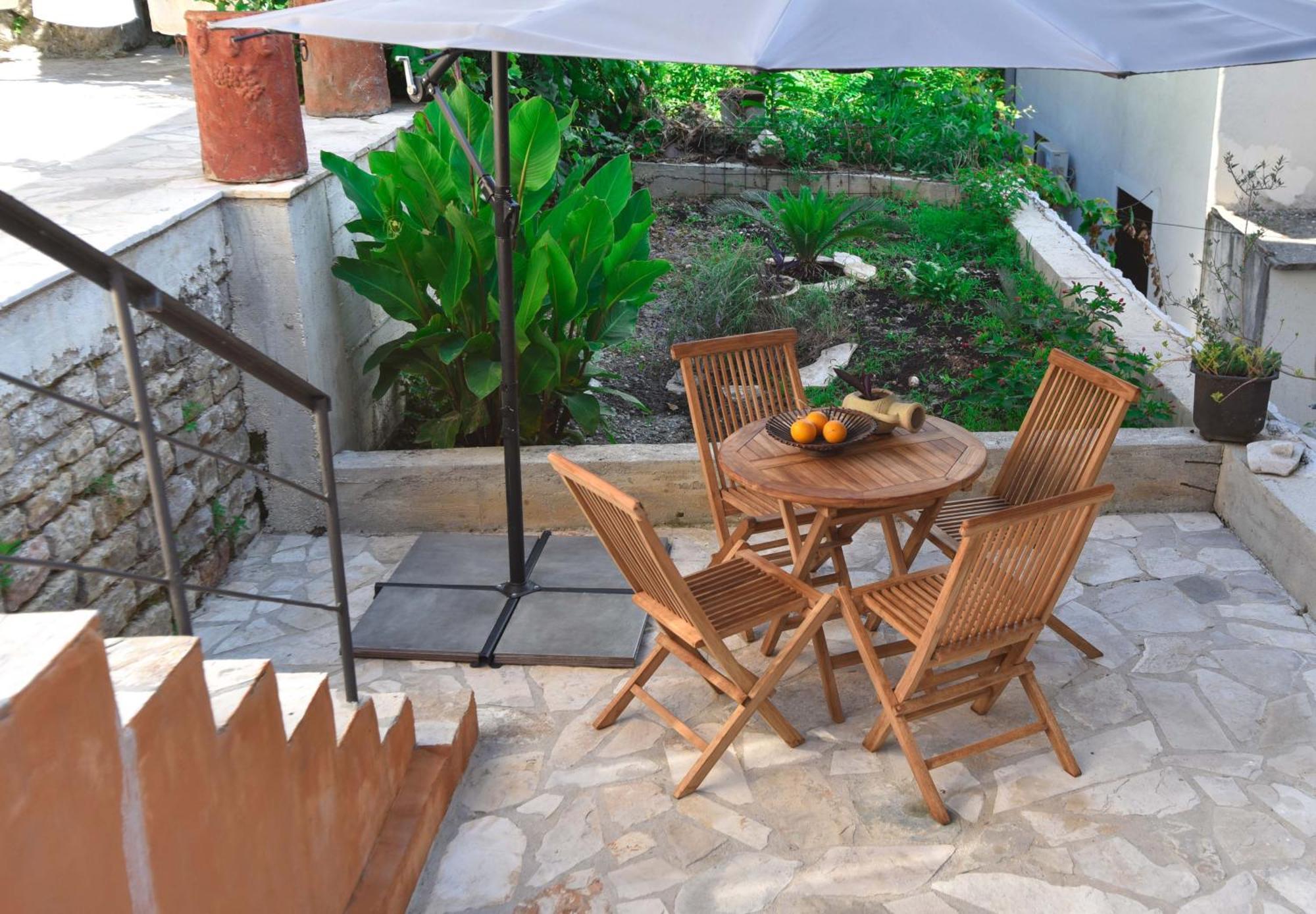 Guest House Amfora Budva Buitenkant foto