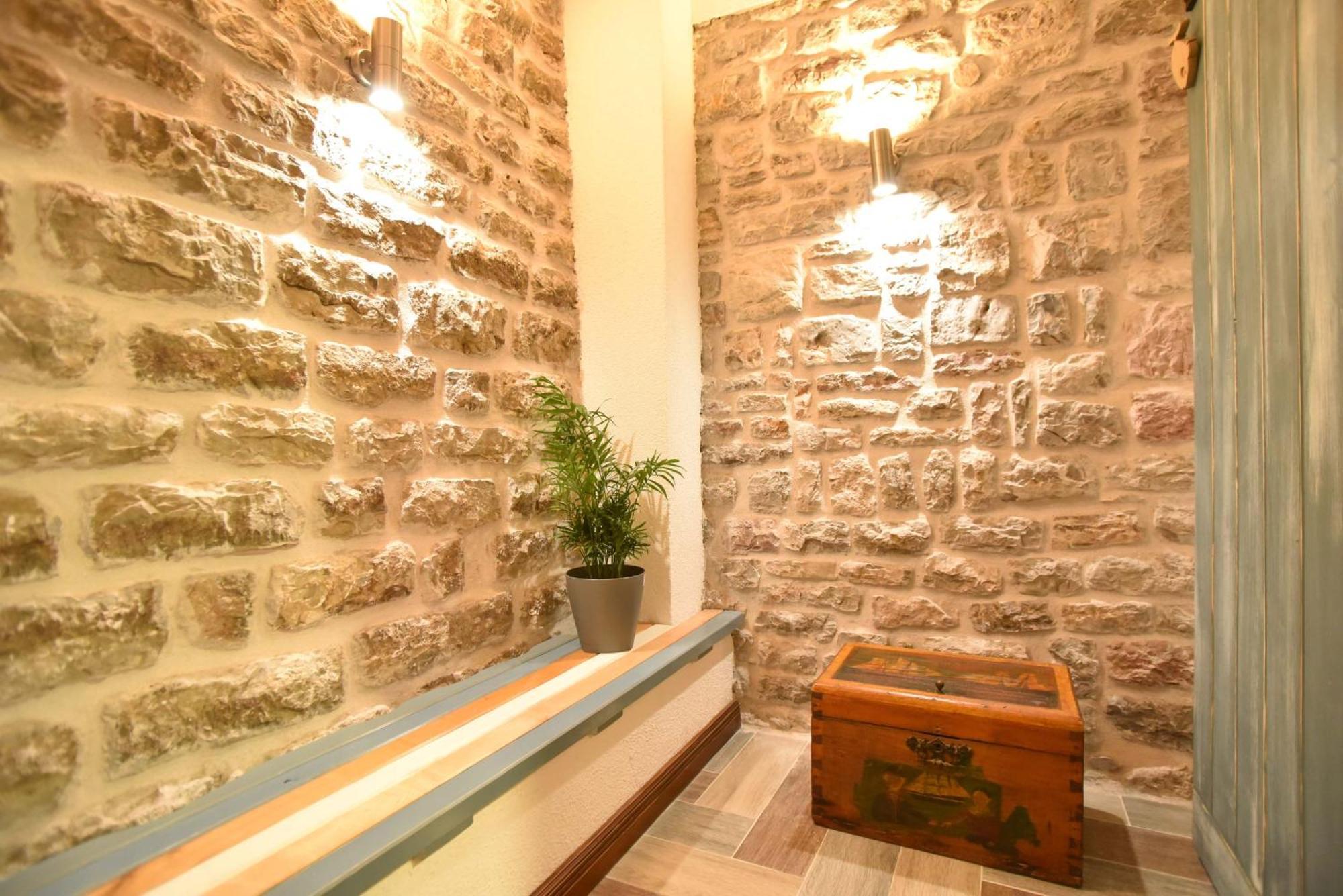 Guest House Amfora Budva Buitenkant foto