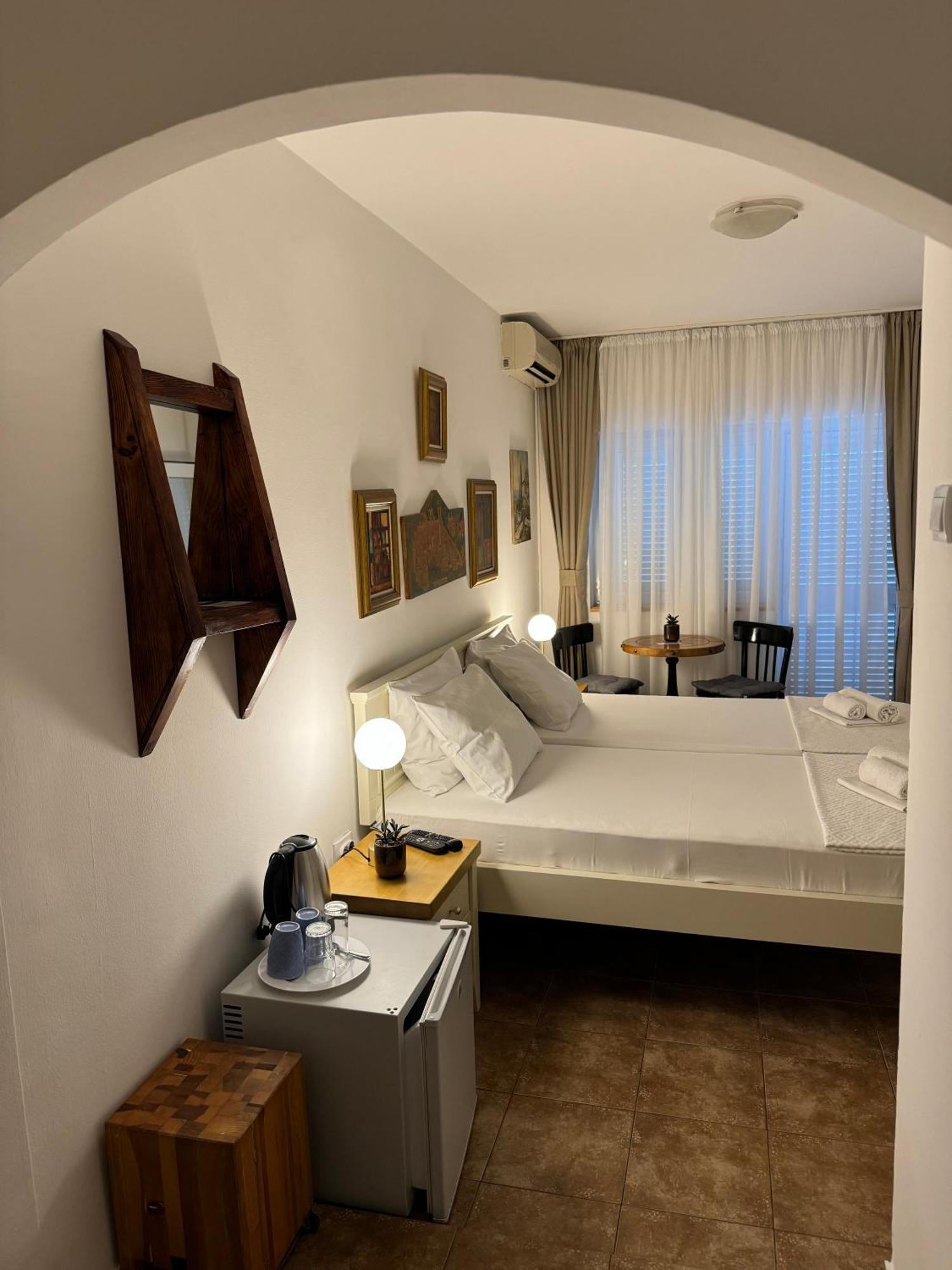 Guest House Amfora Budva Buitenkant foto