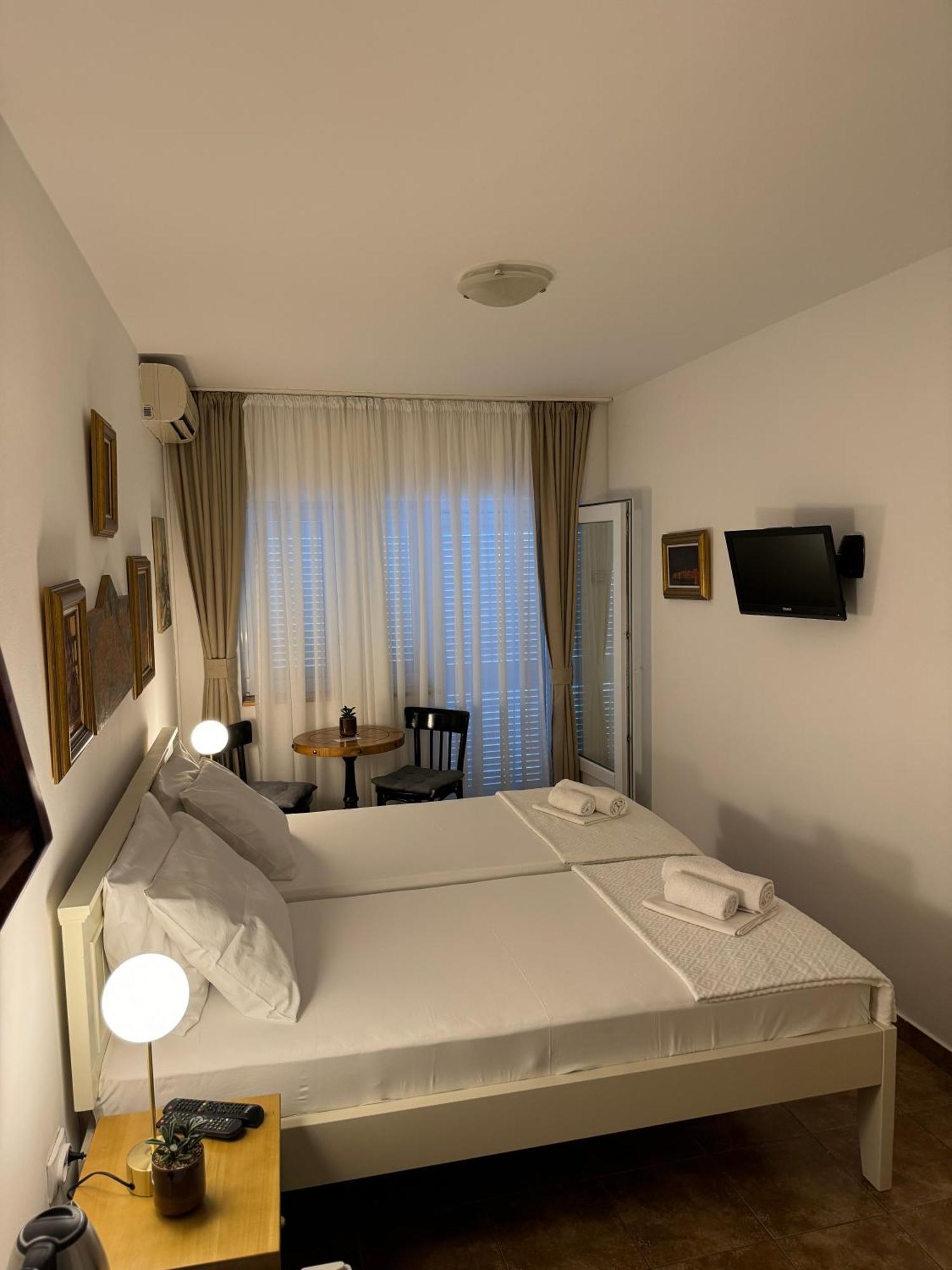 Guest House Amfora Budva Buitenkant foto
